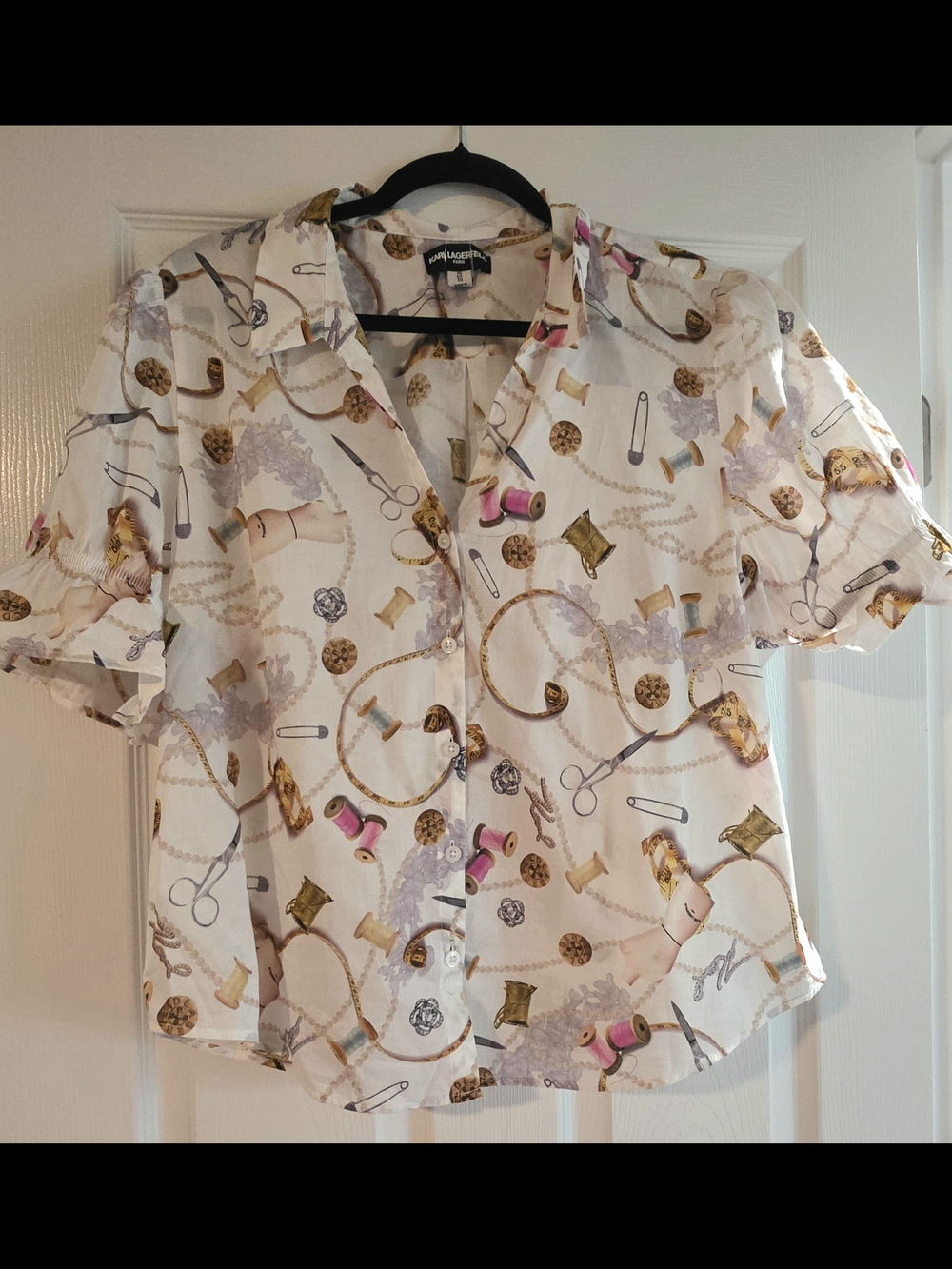 Karl Lagerfeld White Short Sleeve Button-Front Sewing Print Blouse